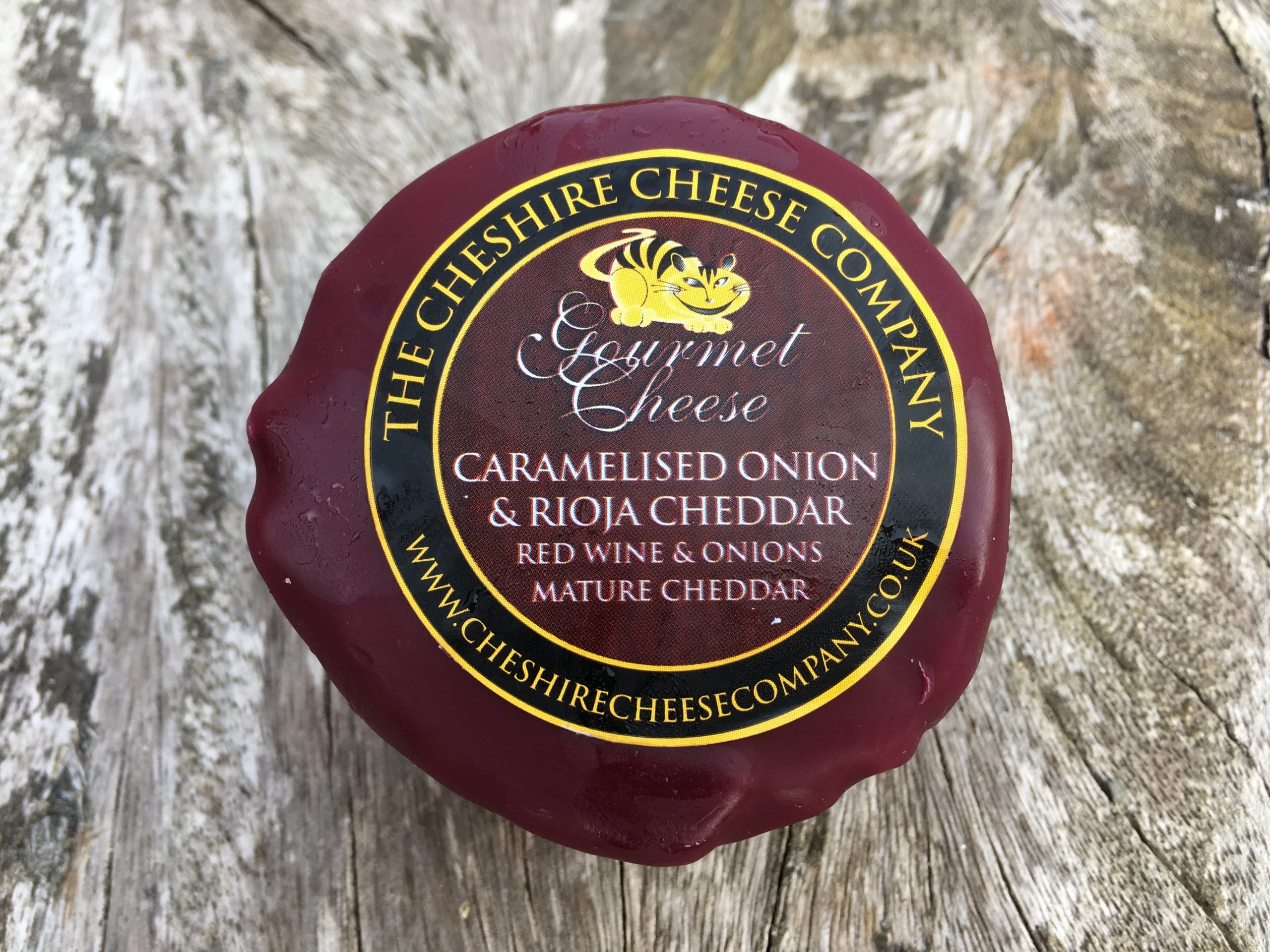 Cheshire Cheese Company Caramelised Onion and Rioja Cheddar Cheese