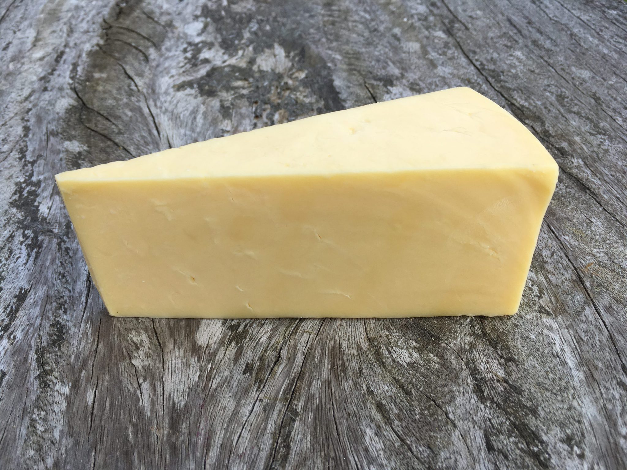 gould-s-extra-tasty-cheddar-cheese-cheese-etc-the-pangbourne-cheese